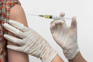 Корь: если нет прививки –  самое время это исправить